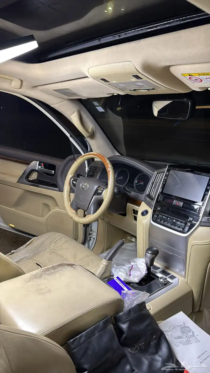 لاندكروزر VXR 17