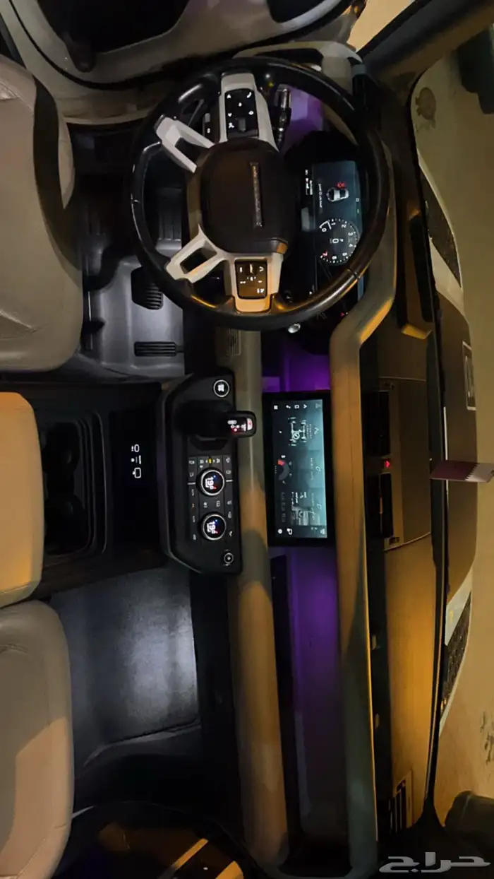 لاند روفر ديفندر 2020 8