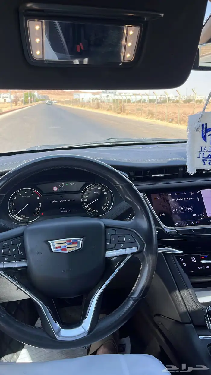 كاديلاك xt6 6