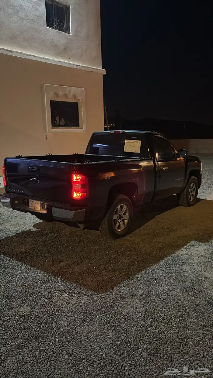 سلفرادو 2010 اسود دبل ارضي 0