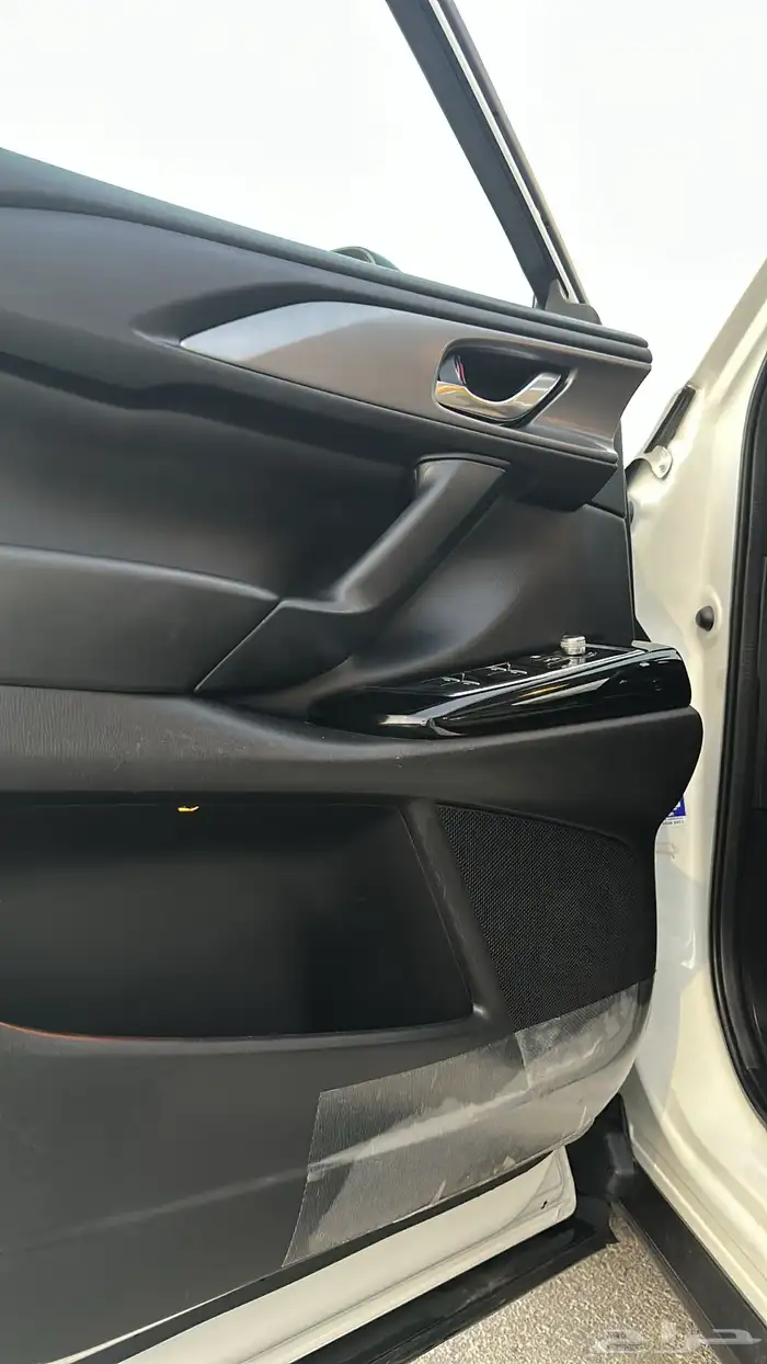 مازدا cx-9 2023 نص فل جلد فتحه 21