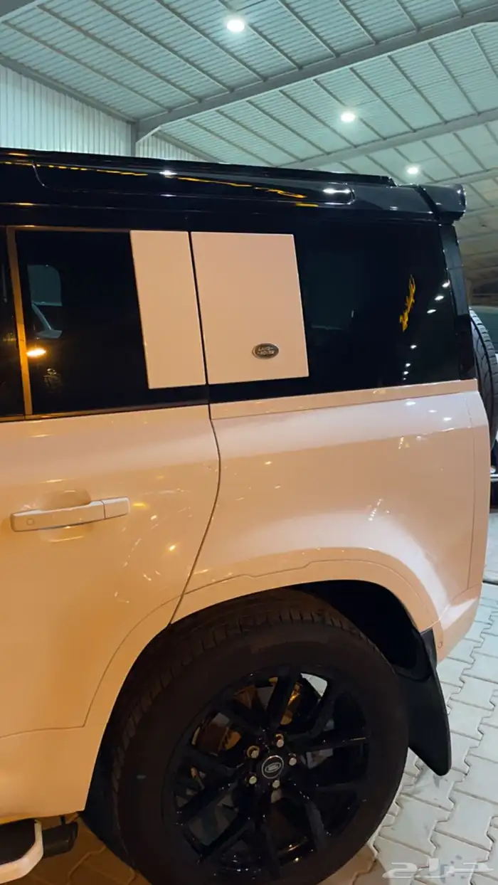 لاند روفر ديفندر 2020 3