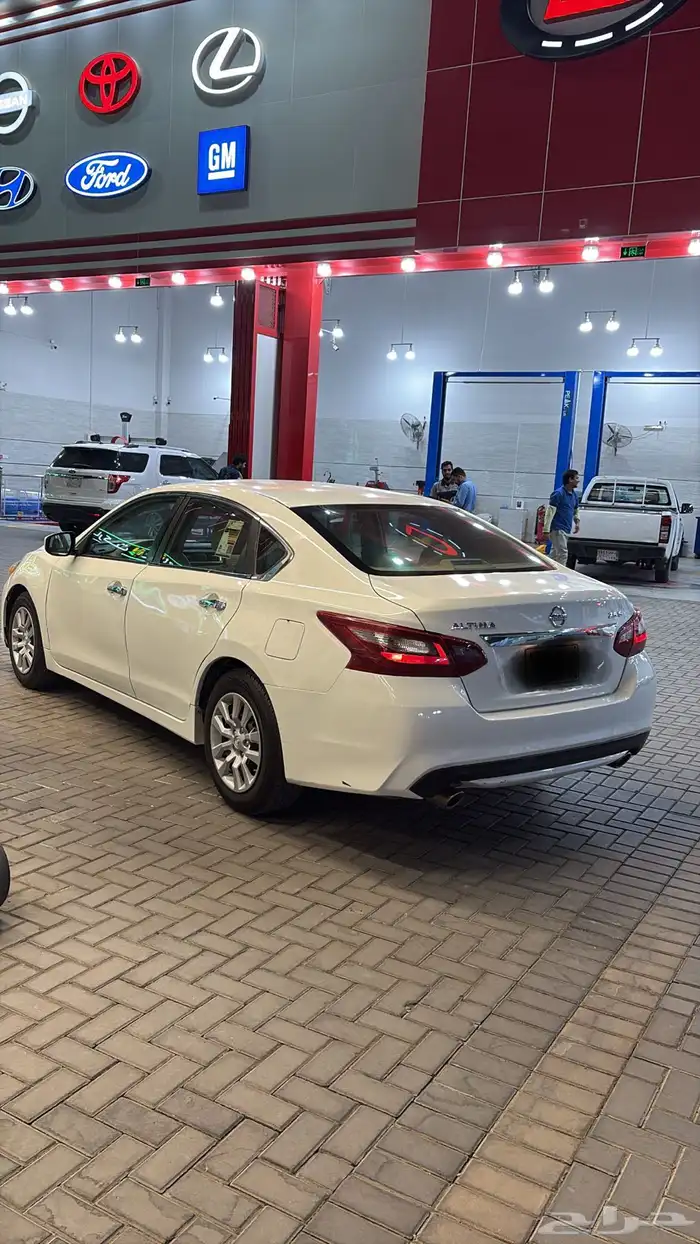 الاتيما للبيع موديل 2018 الحد29 2