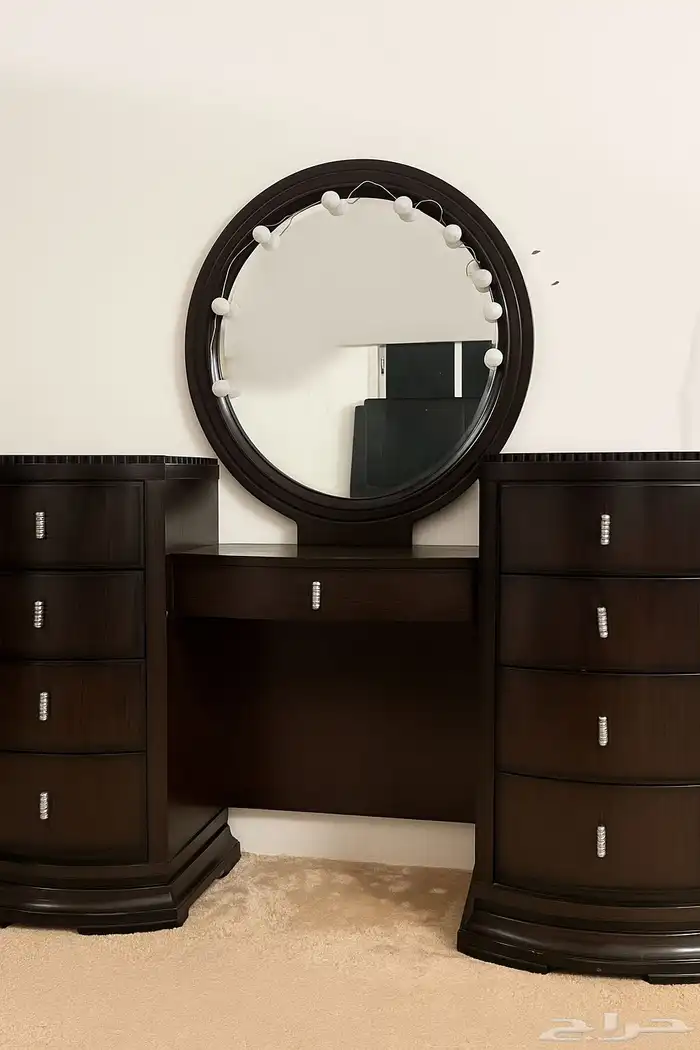 غرفة نوم للبيع 0