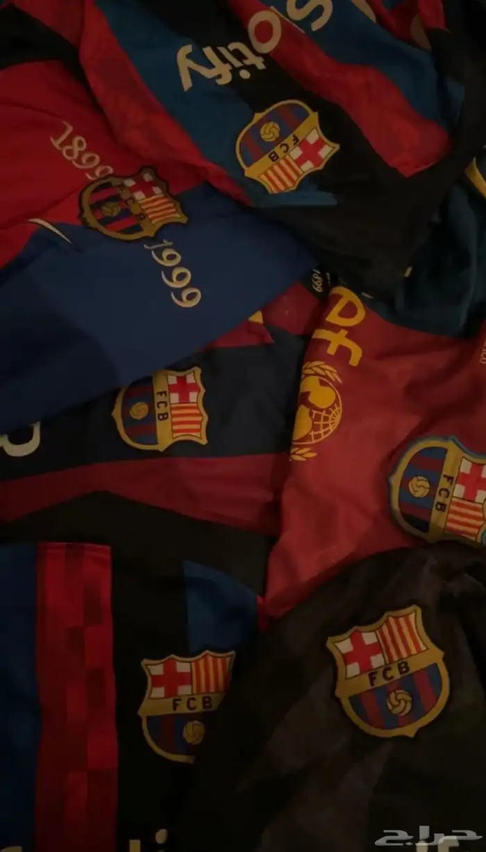 تيشيرتات برشلونه للبيع 0