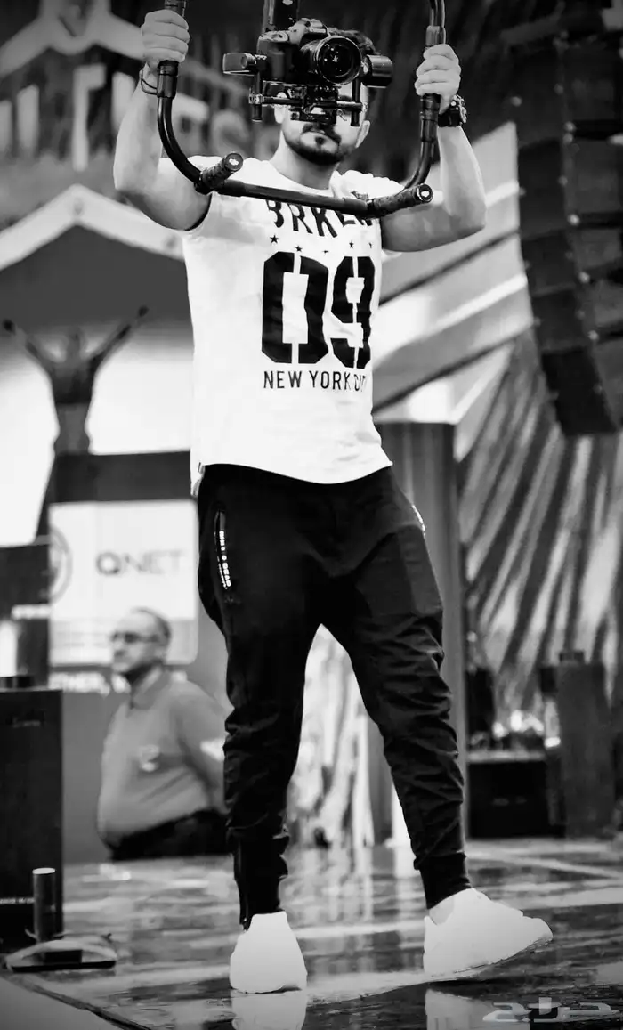 مصور محترف 2