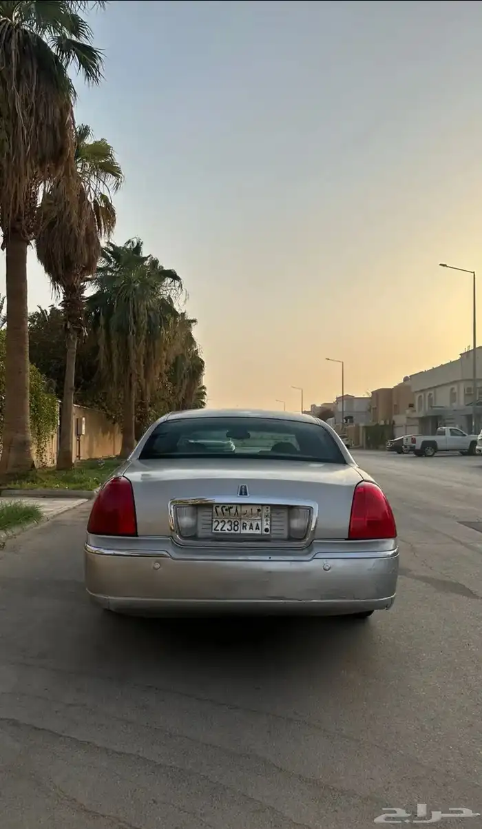 لنكولن تاون كار 3