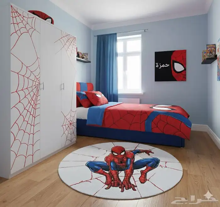 لوحة إكريلك بخلفية سوداء سبايدر مان 0