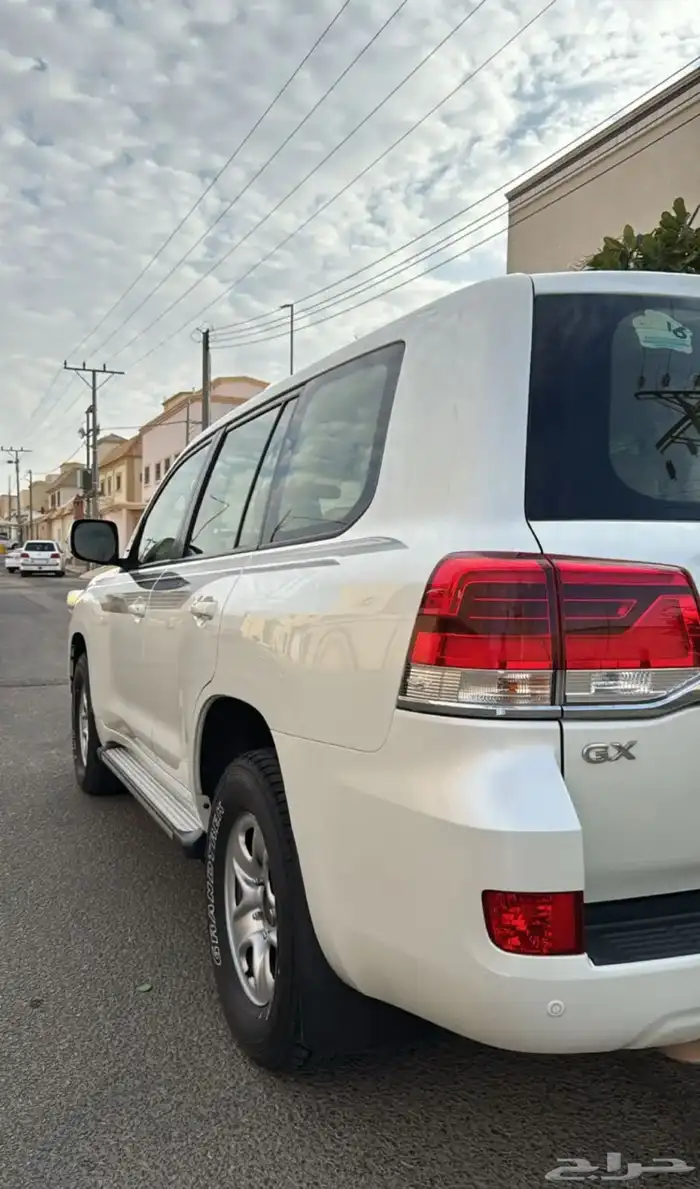 لاندكروزر 2016 9