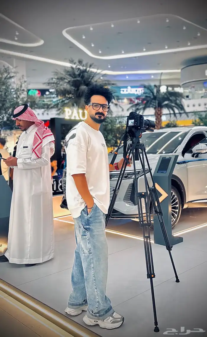 مصور محترف 0