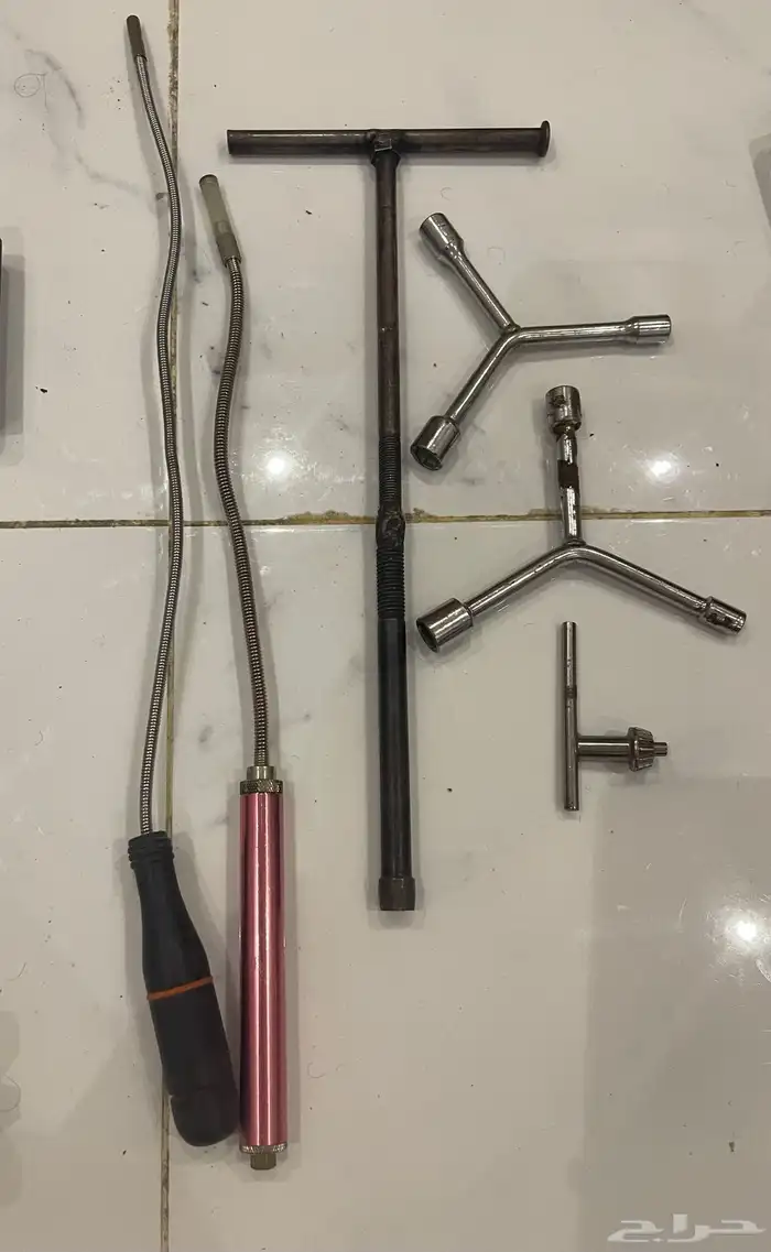 عدد صناعية ومستلزمات مكنيك للبيع 9