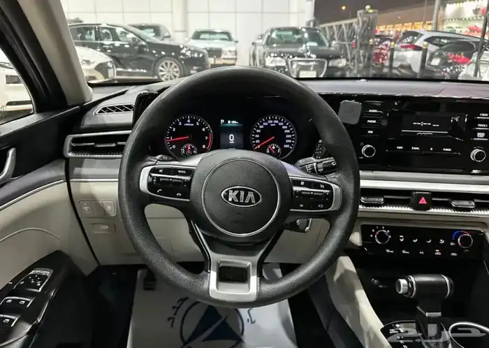 كيا 5 موديل 2021 استاندر 13