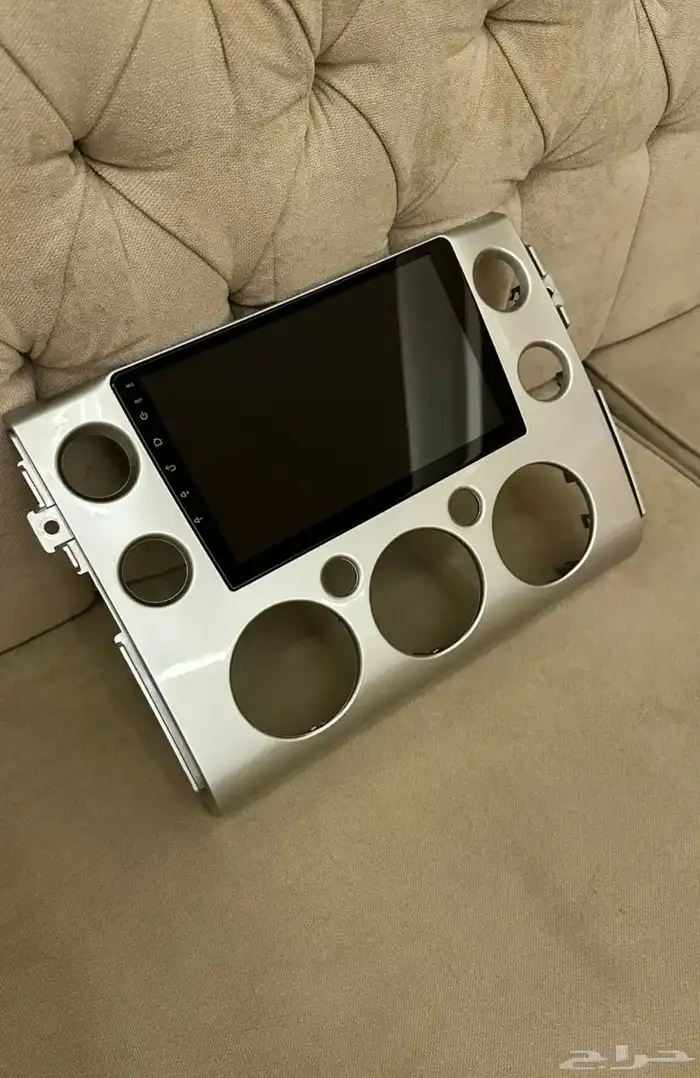 للبيع شاشة اف جي جديدة 5