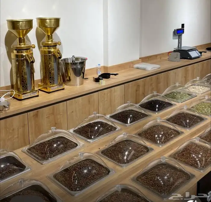 تفصيل رفوف مكسرات حلويات 1