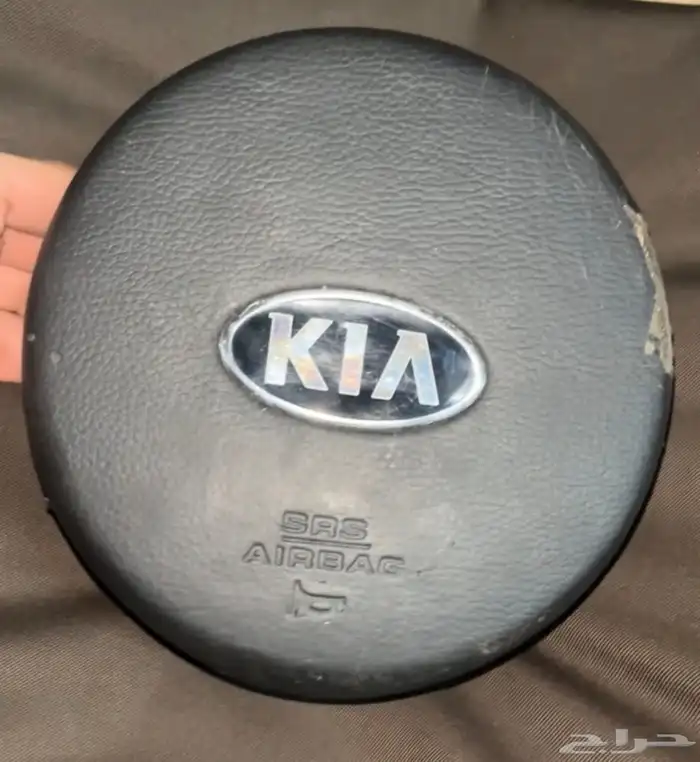 ارباق سياره كيا يوجد فيه ملاحظات خفيفه للبيع200 0