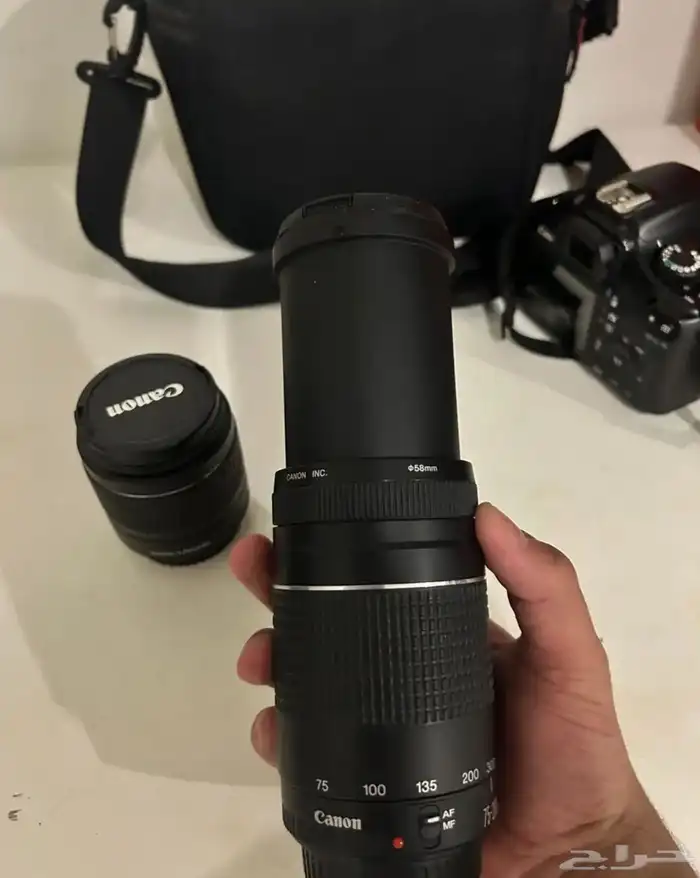 كاميرا كنون للبيع 1100d 4