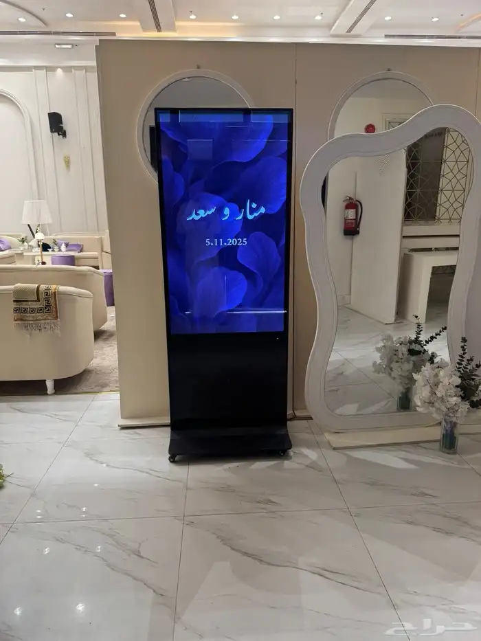 تأجير طاولات 8