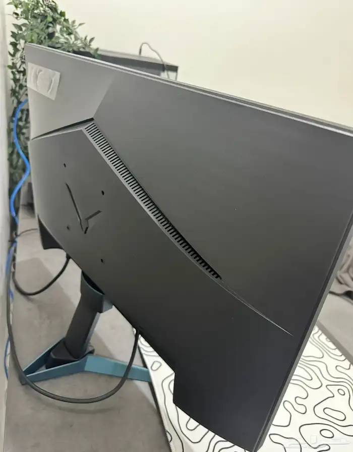 شاشة للبيع 1