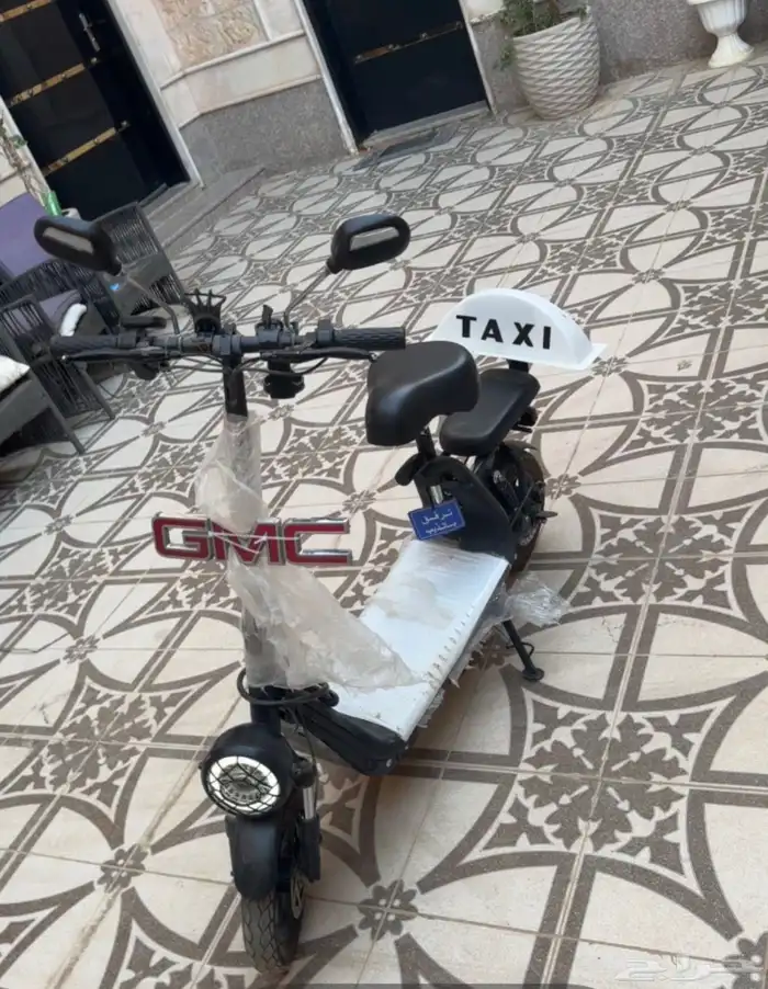 سكوتر ابو سله مقعدين مميز 3