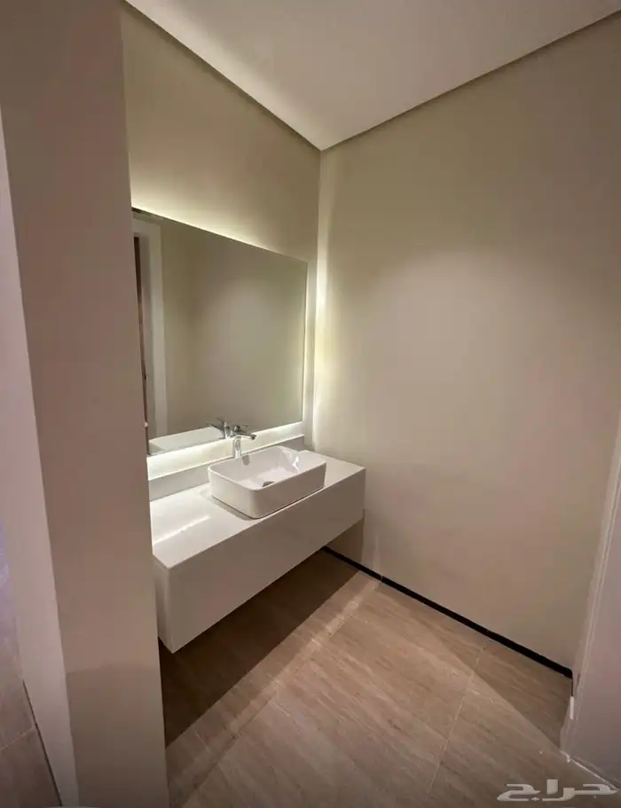 شقة للبيع عرقه 0