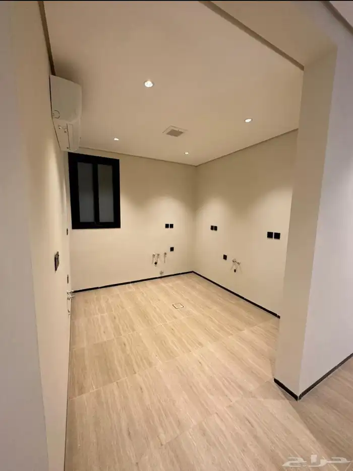 شقة للبيع عرقه 3