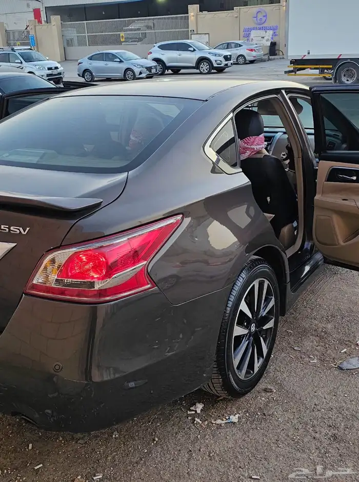 نيسان التيما 2013 5