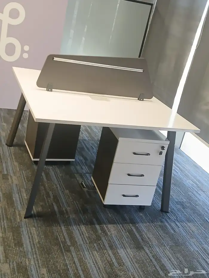 اثاث مكتبي جديد مكاتب ادارية ورك ستيشن كونتر استقبال متوفر 2