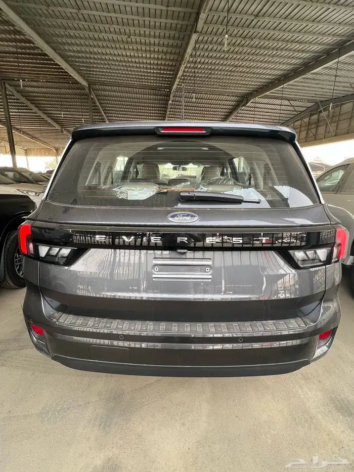 فورد ايفرست 2025 XLT و XLS 4