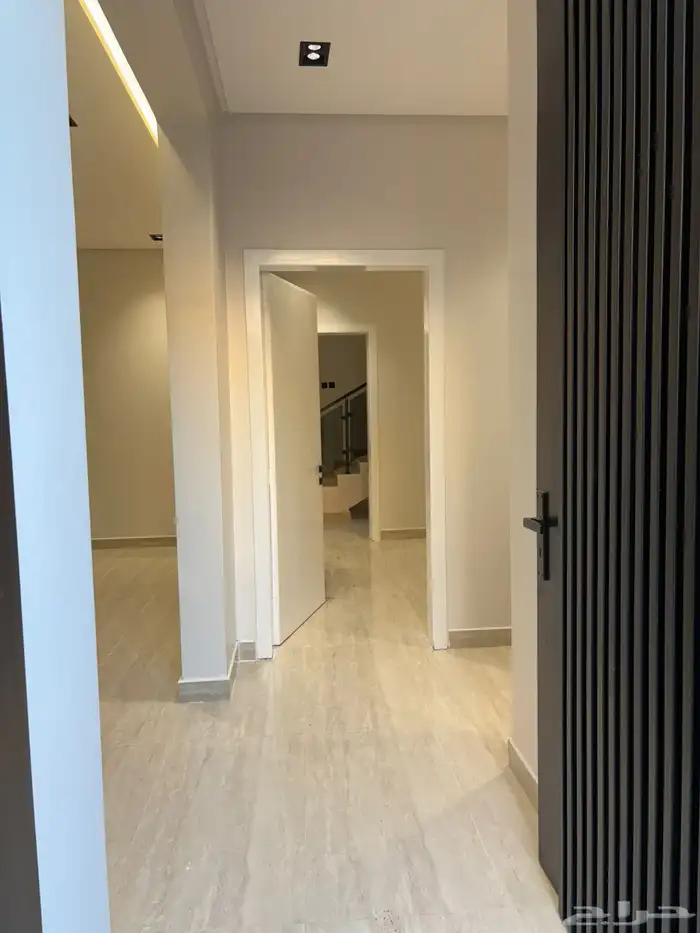 فله توان هواس للبيع في طويق 9