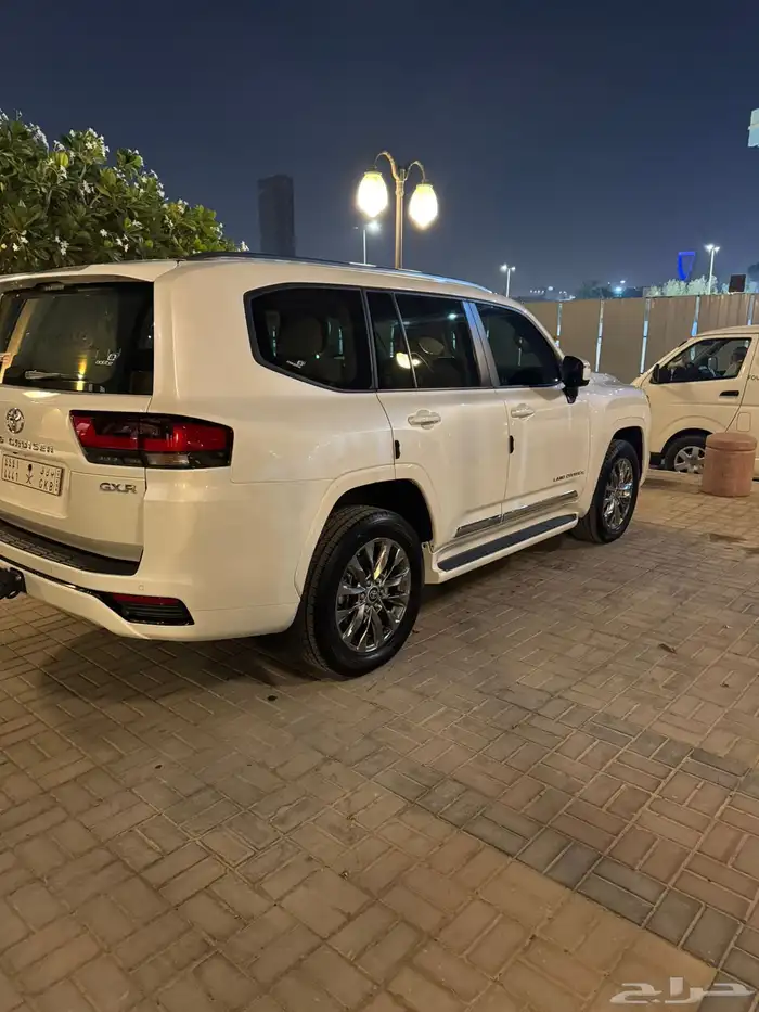 للبيع جيب جي اكس آر 2023 1