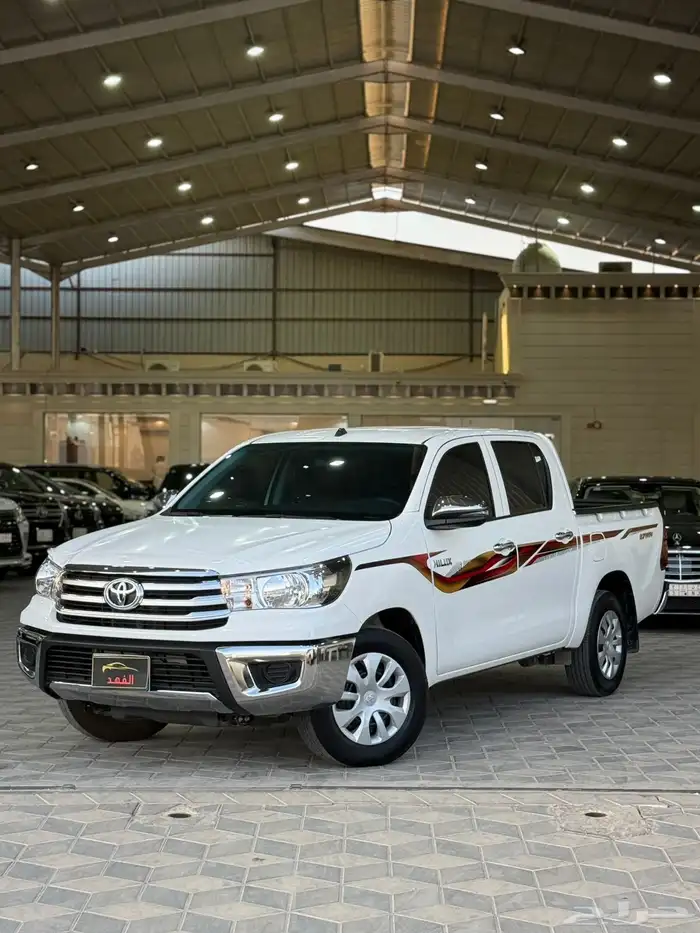 هايلوكس - 2025 - GLS - بسعر 107 الف 6