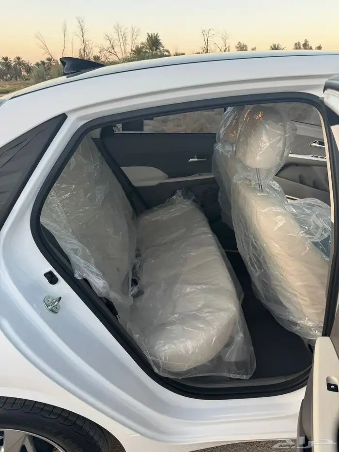 اكسنت 2025 استاندر صقف اسود 4