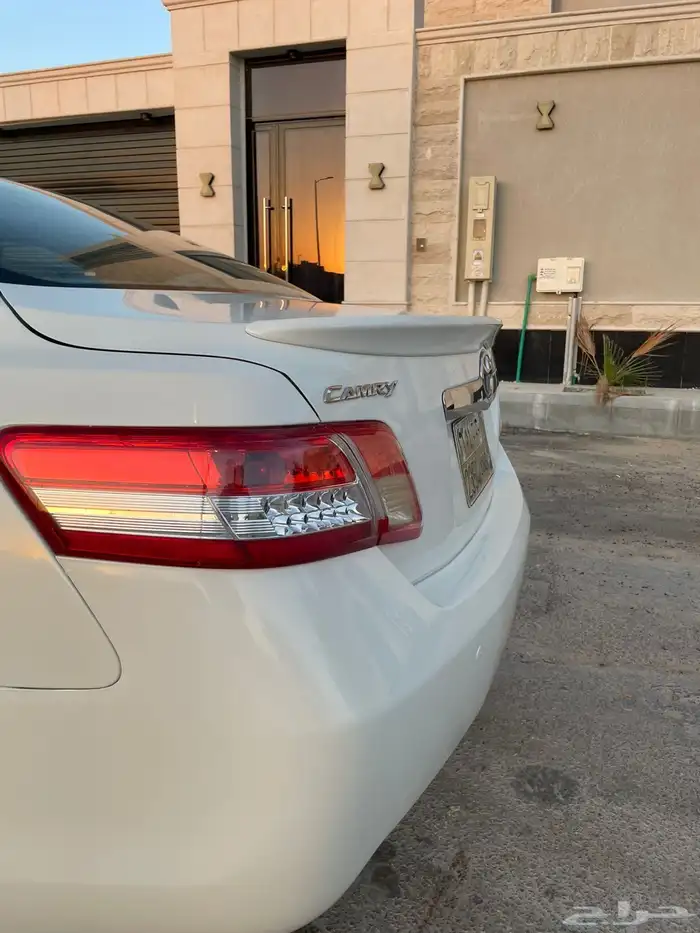 للبيع كامري 2010 فل انا مجرد معلن رقم صاحب الموتر موجود 13