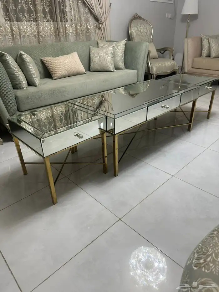 كنب نظيف يكفي 14 نفر 1