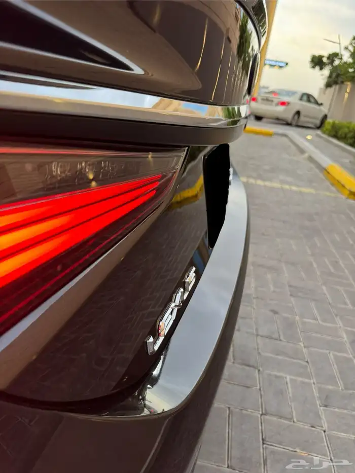 لكزس ES 2019 ثاني مالك DD ممشى قليل مضمون 75