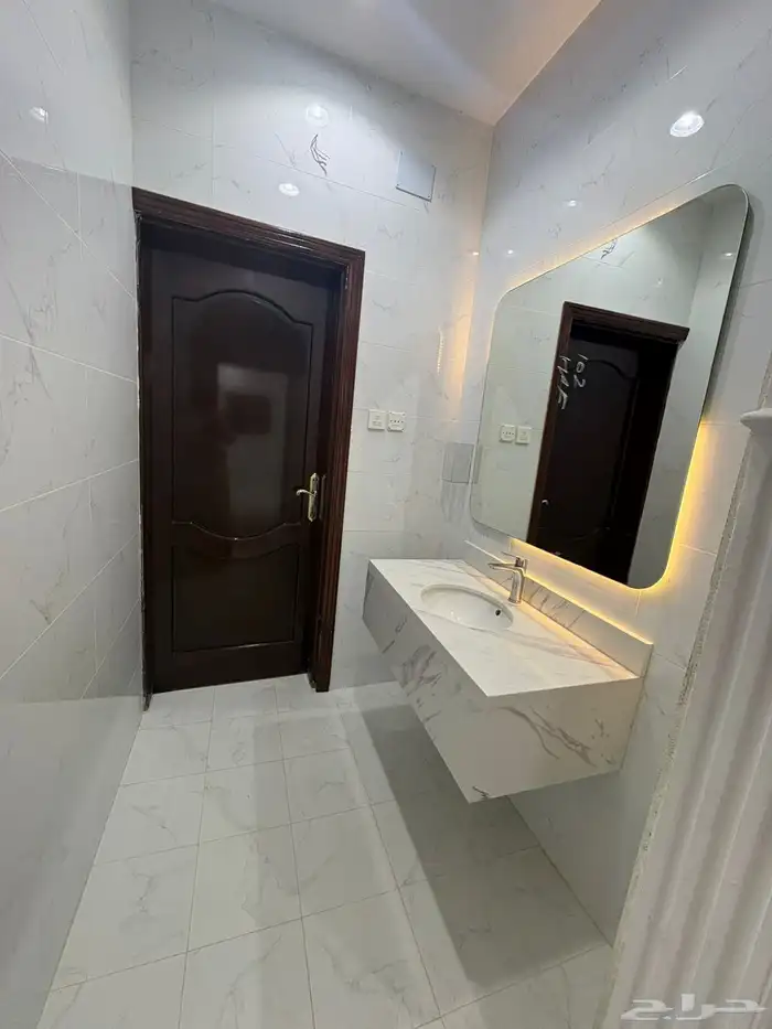 شقة للايجار العزيزية المدينة المنورة 3