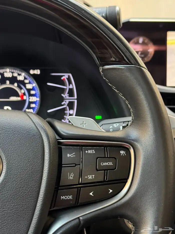 لكزس ES 2019 ثاني مالك DD ممشى قليل مضمون 23