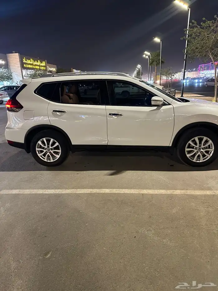 اكس تريل 2022 دبل 1