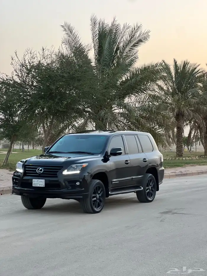 جيب لكسز 2010 18