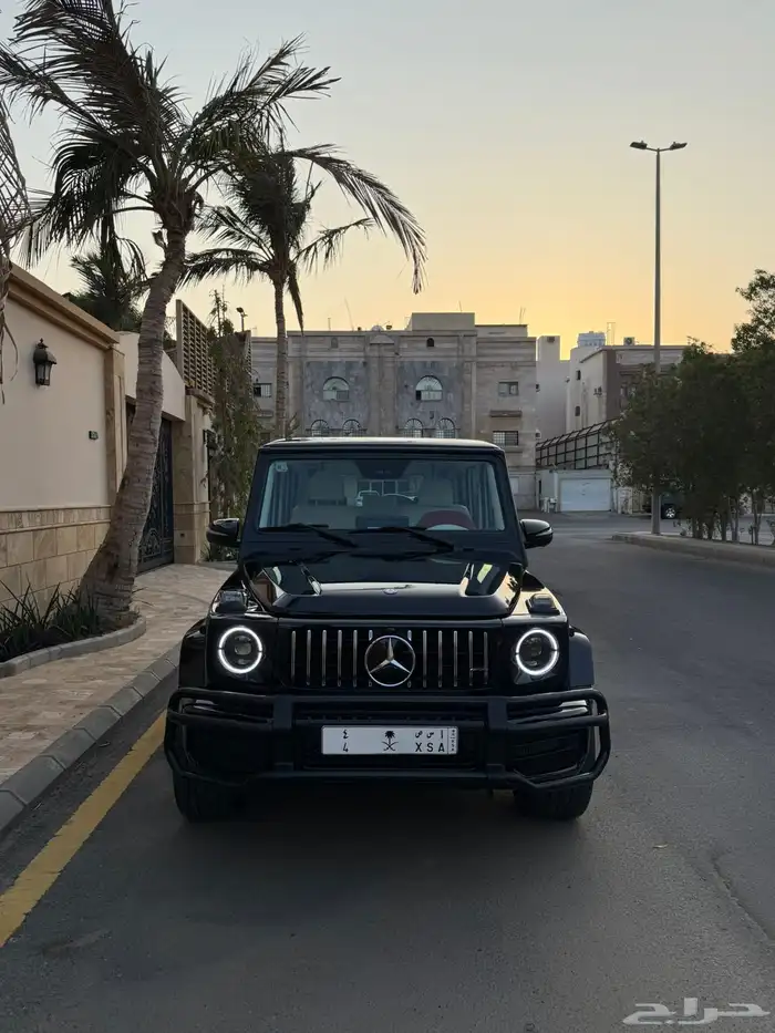 للبيع جي كلاس 63 نظيف جدا 3