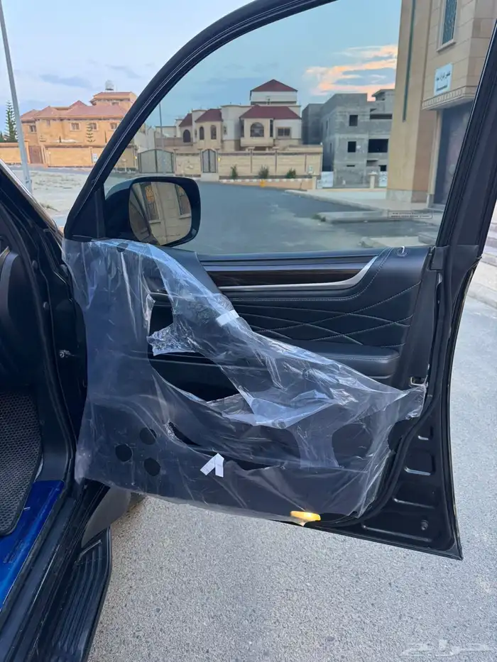 لكزس 2019 بلاك ديشن 23