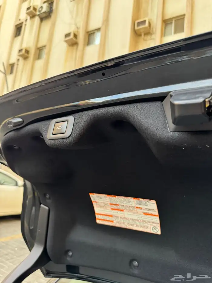 لكزس ES 2019 ثاني مالك DD ممشى قليل مضمون 51