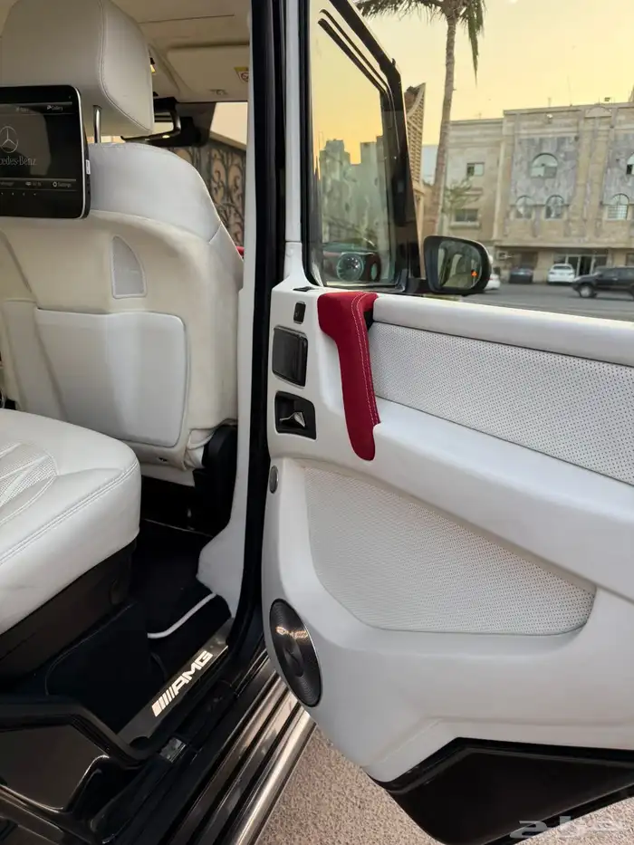 للبيع جي كلاس 63 نظيف جدا 19