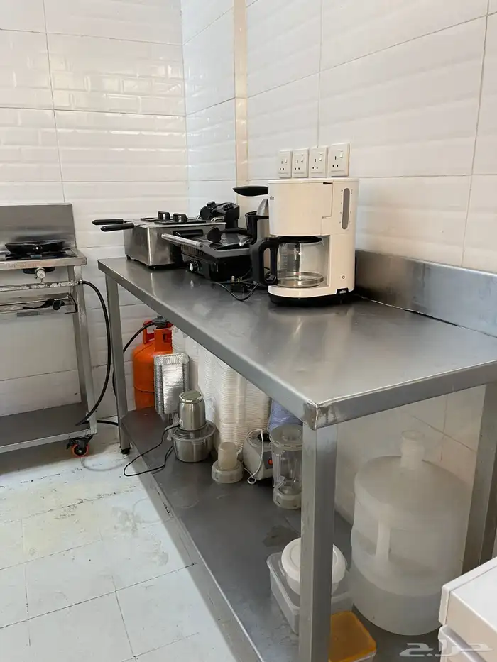 أدوات للبيع 1