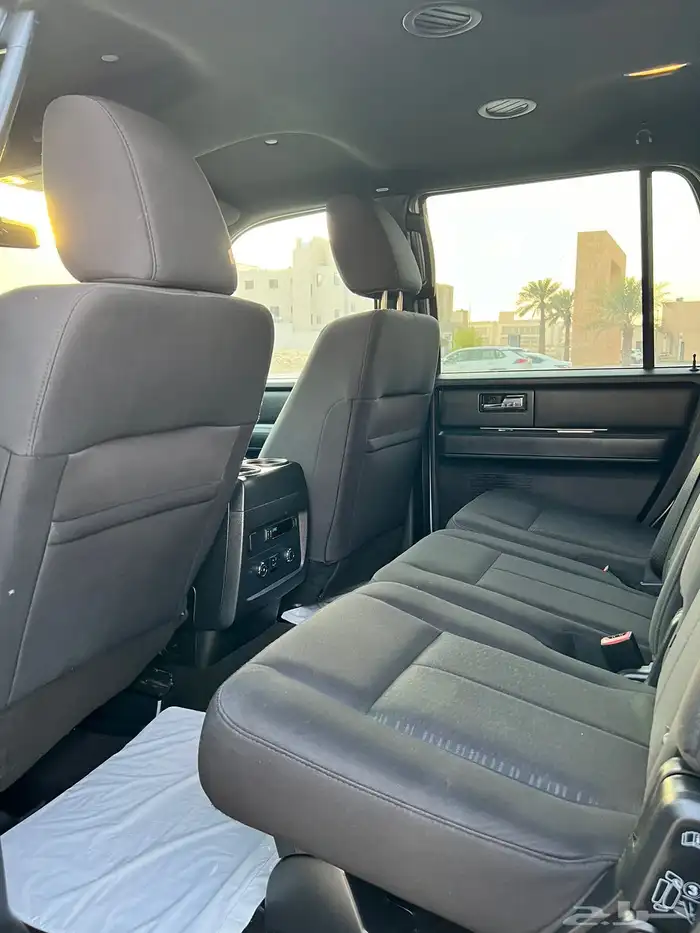 فورد اكسبيديشن 2016 دبل ( مخزن ) 24