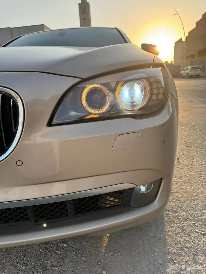 بي ام دبليو 730 تنفس طبيعي 11