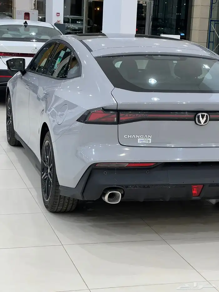 عرض حصري لشهر نوفمبر على يوني في ايليت 3