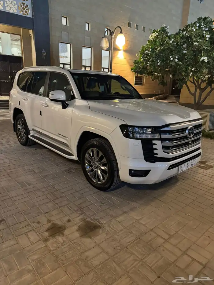 للبيع جيب جي اكس آر 2023 8