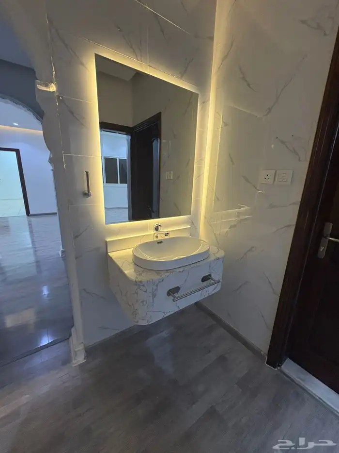 شقة للايجار العزيزية المدينة المنورة 0