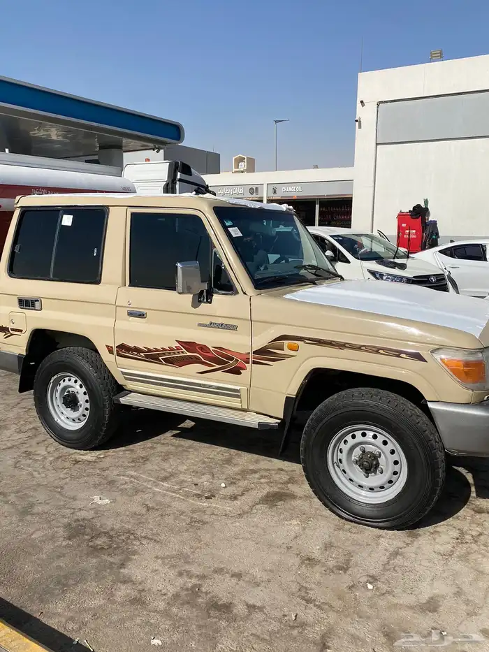 لامانع من البدل ربع 2013 مرشوش من صاحبه لاول مرهم 2023 0